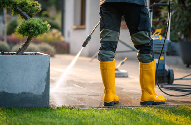Why Choose Our Certified Pressure Washing Experts for Your Project Needs in Whitewright, TX?